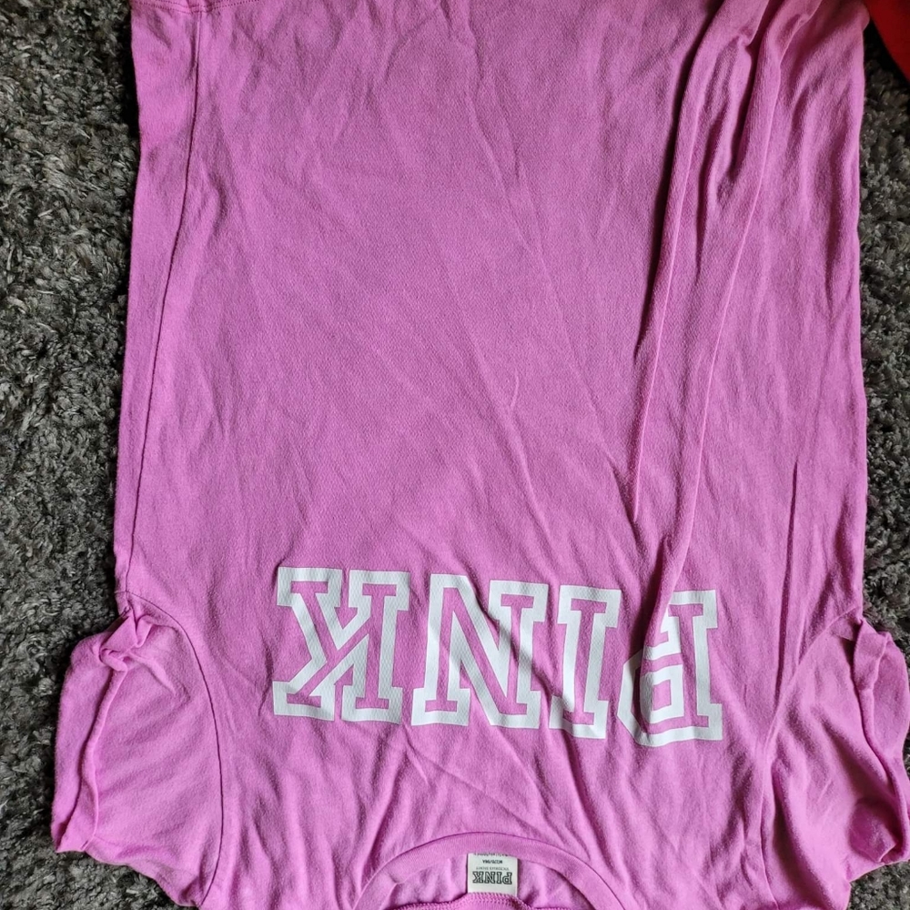 Pink tees - Picture 5 of 5